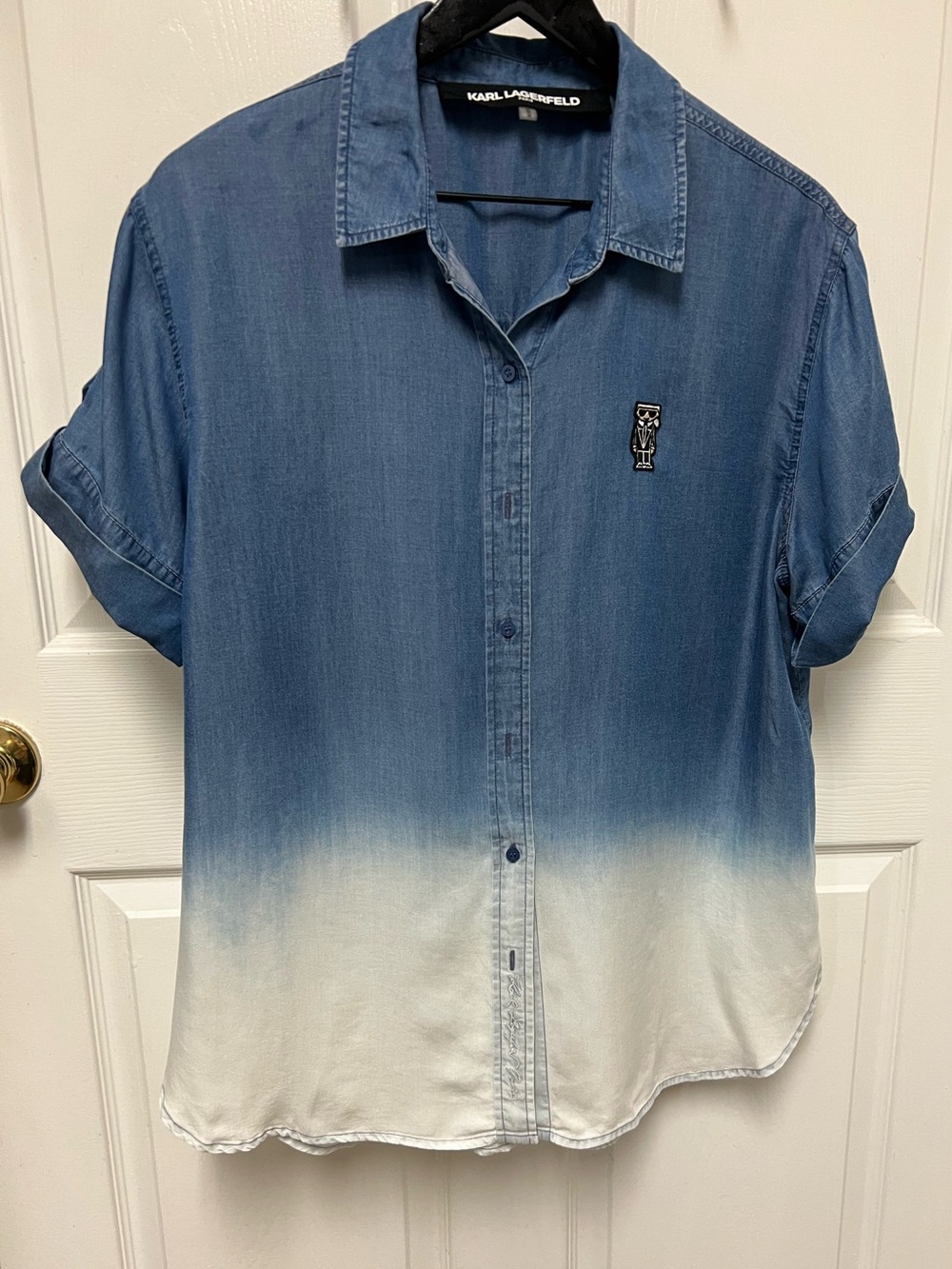 Karl Lagerfeld Paris Womens Blue-to-White Ombre Short Sleeve Shirt